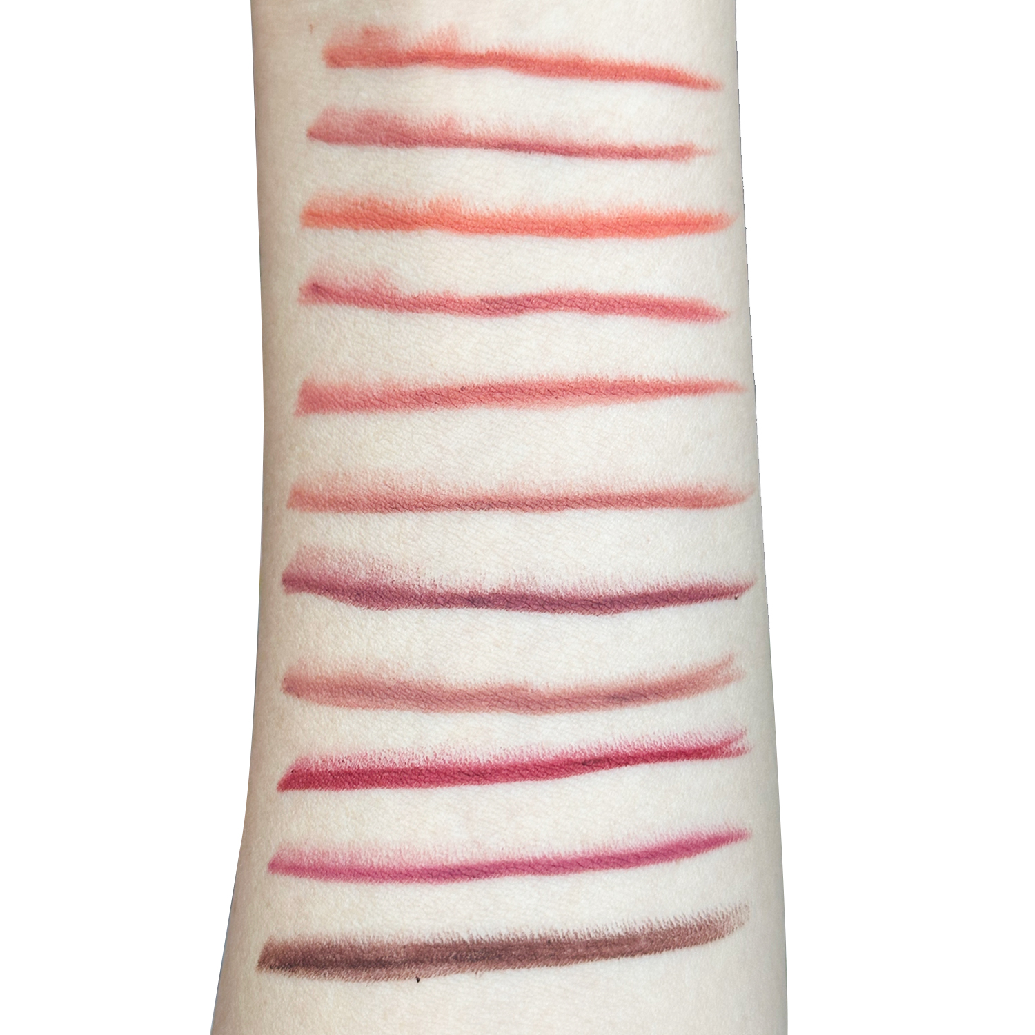 দীর্ঘস্থায়ী লিপ লাইনার